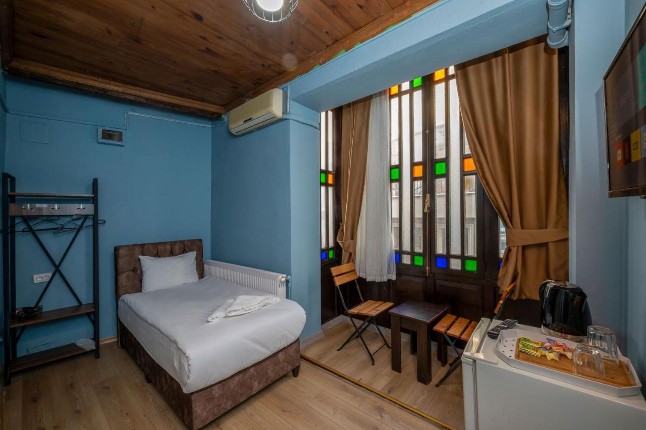 Budget Single Room