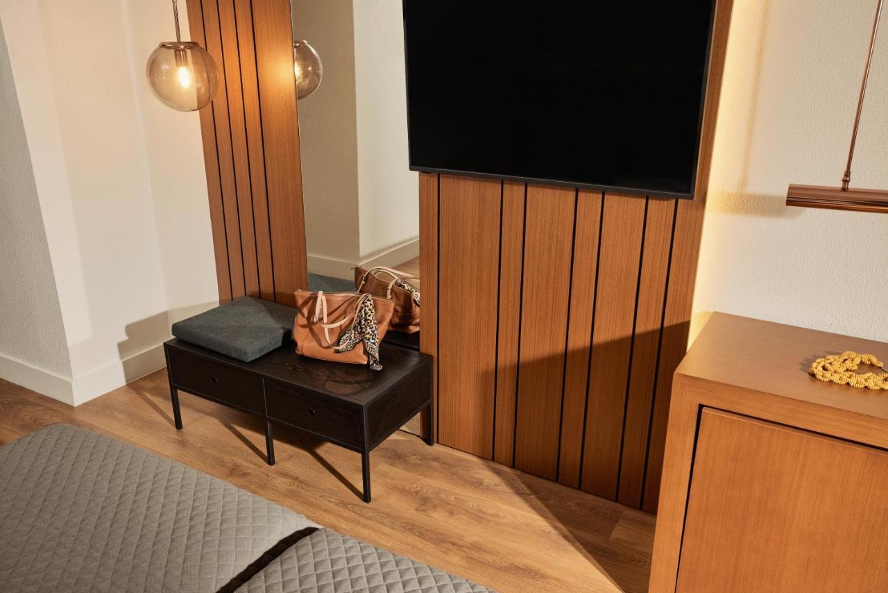 Standard Double Room,1363657952:JPEG