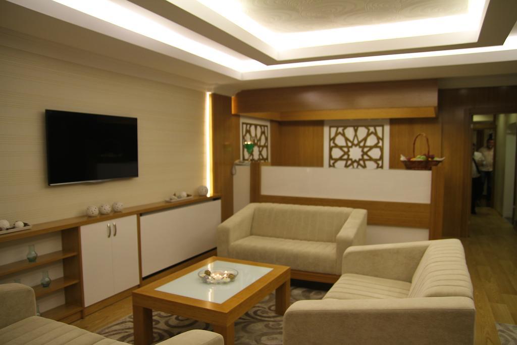 Deluxe Single Room,233341303:JPEG