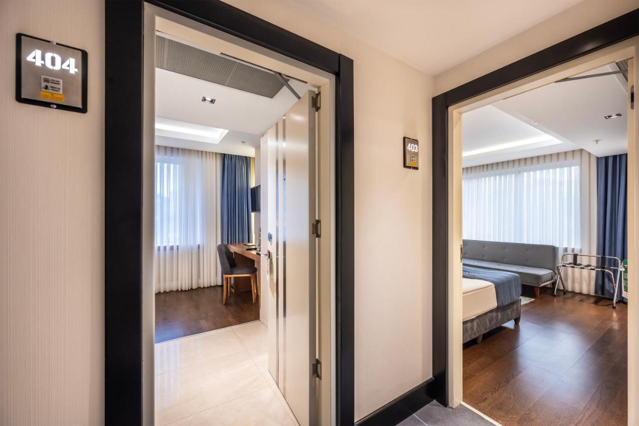 Quartos com Cama de Casal e com 2 de Solteiro - Conectantes