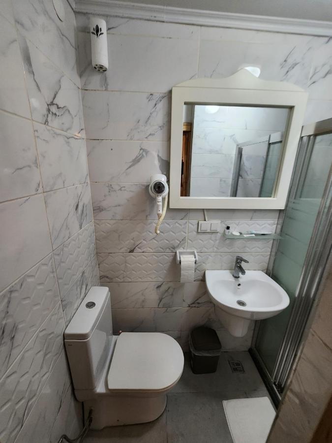 Standard Single Room with Shower,1416045606:JPEG