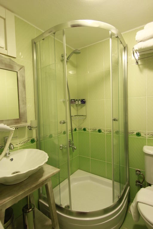 Standard Double Room Spa Bath Entrance Floor,249283329:JPEG