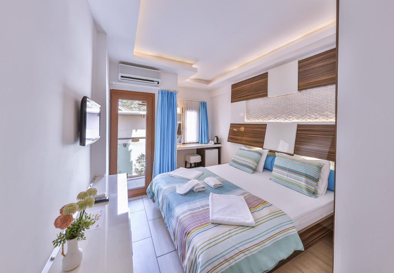 Double Room Mountain View