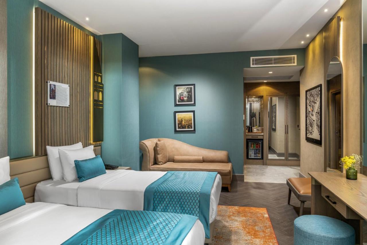 Quarto Deluxe com 2 Camas de Solteiro e Vista do Jardim
