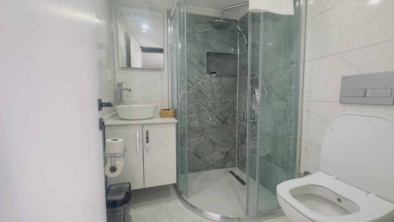 Budget Triple Room - Basement,1412456213:JPEG