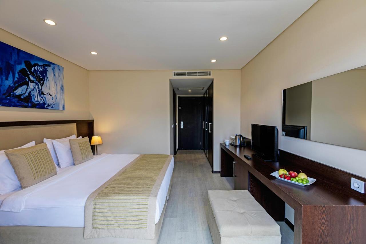 Standard Double Room,1418490612:JPEG