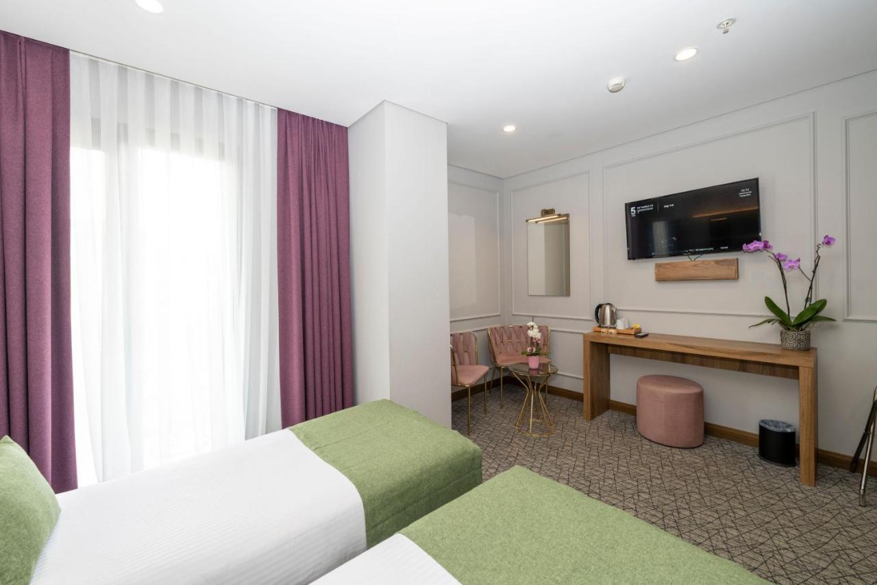 Economy Double or Twin Room,1590443014:JPEG