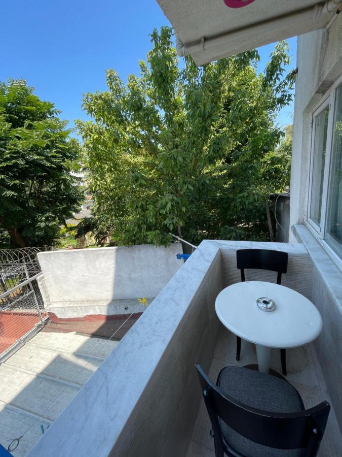 Apartment with Garden View,1425538327:JPEG