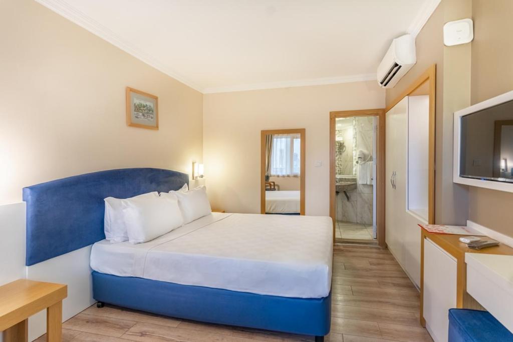Economy Double or Twin Room,1574704454:JPEG