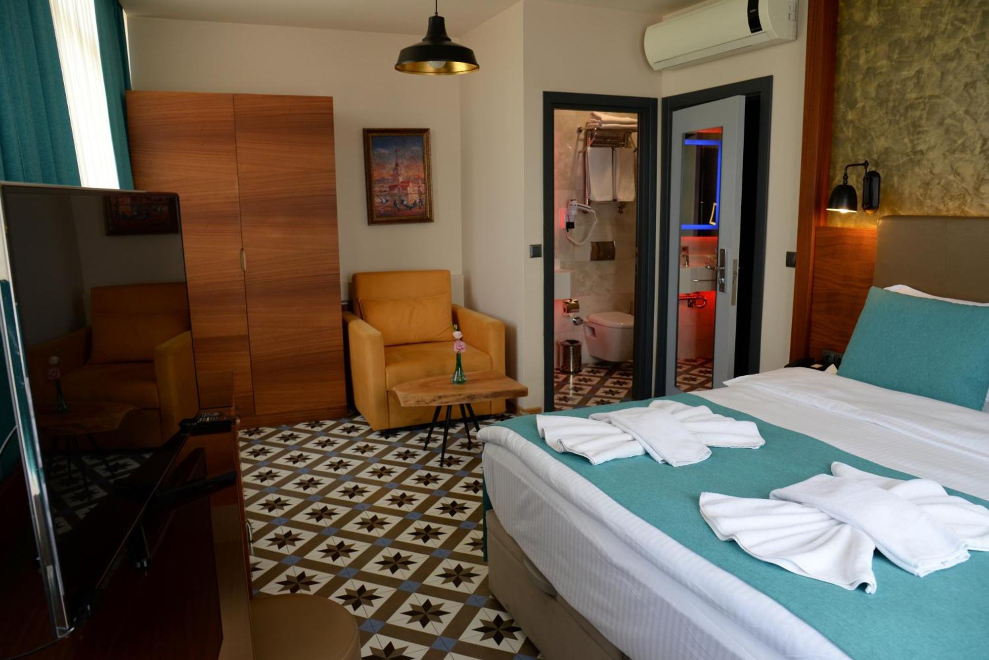 Deluxe Room City View