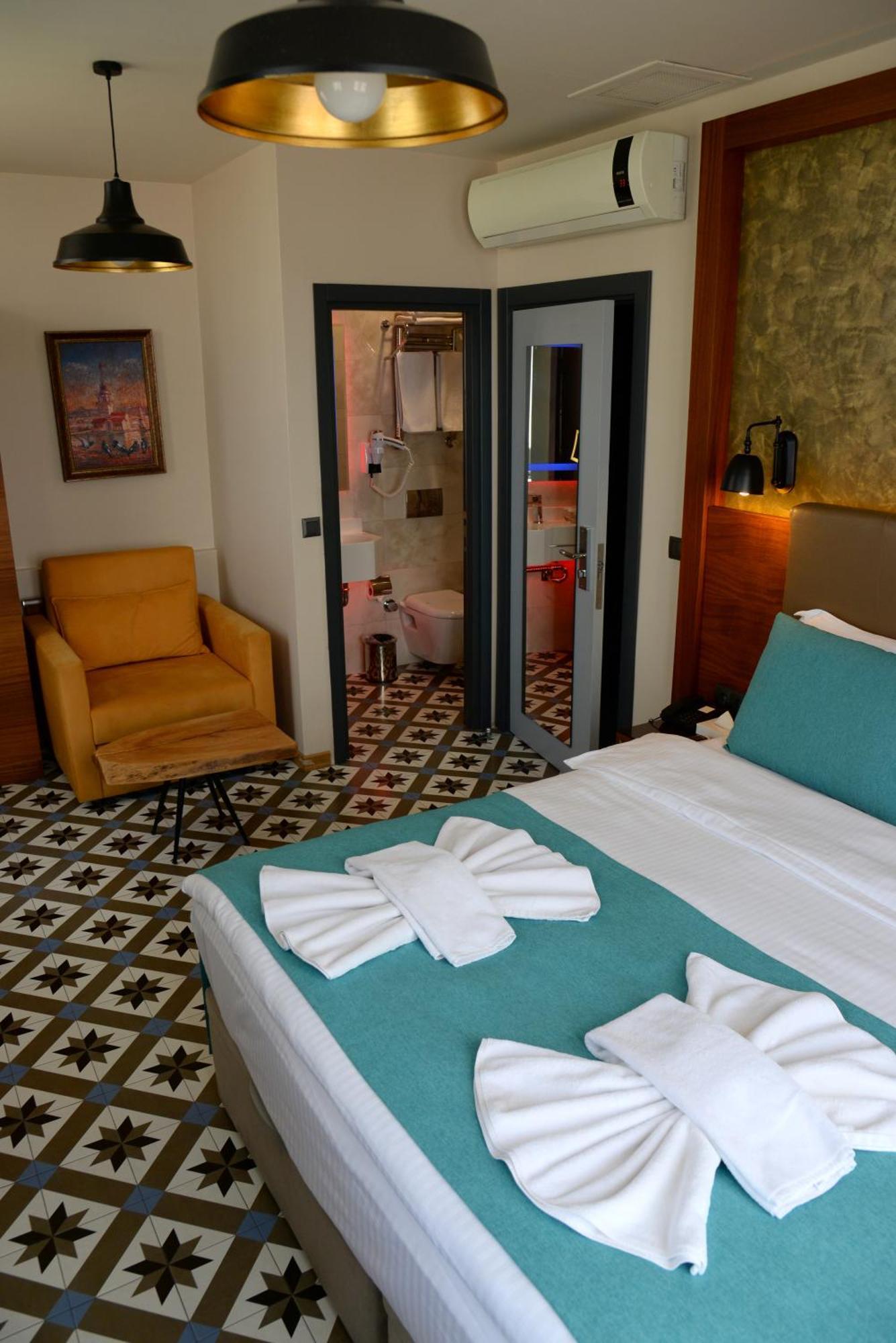 Deluxe Room City View