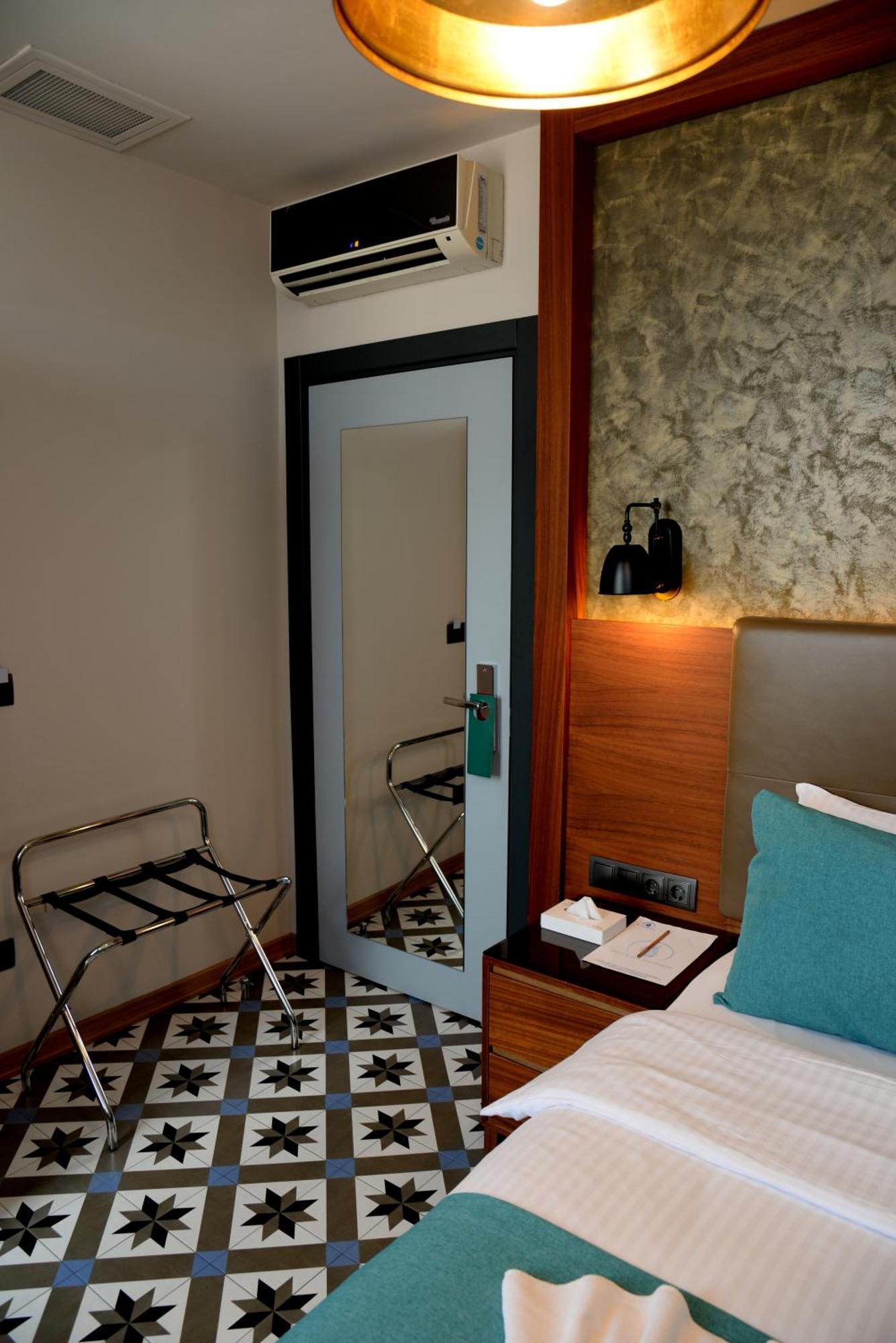 Deluxe Room City View