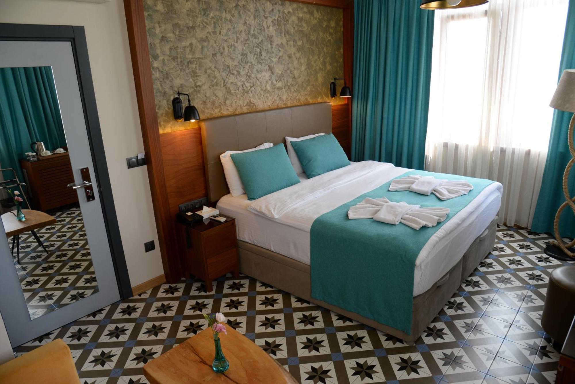 Deluxe Room City View