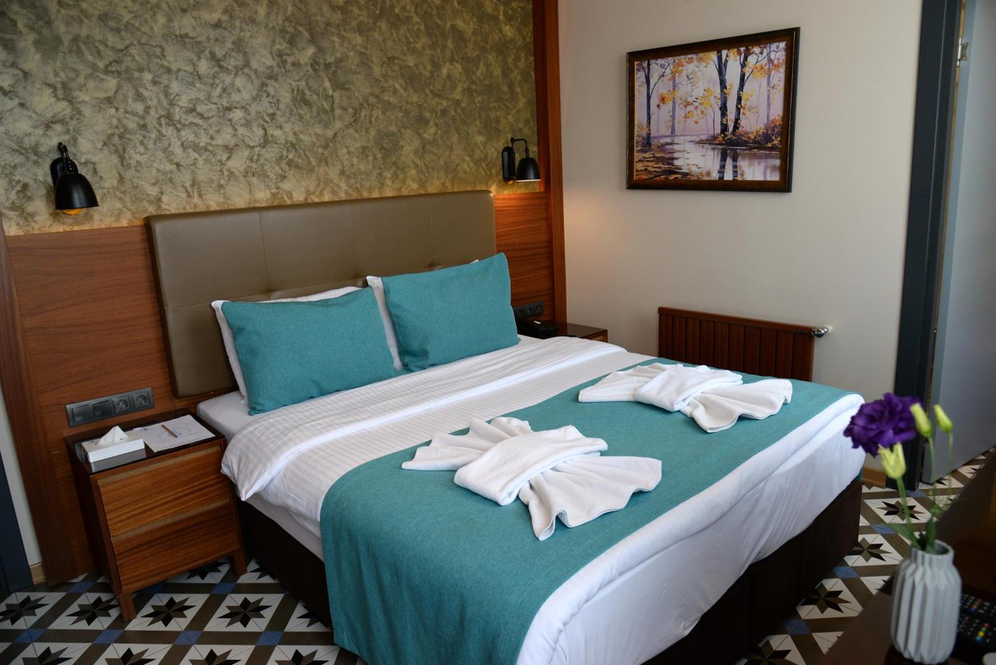 Deluxe Room City View