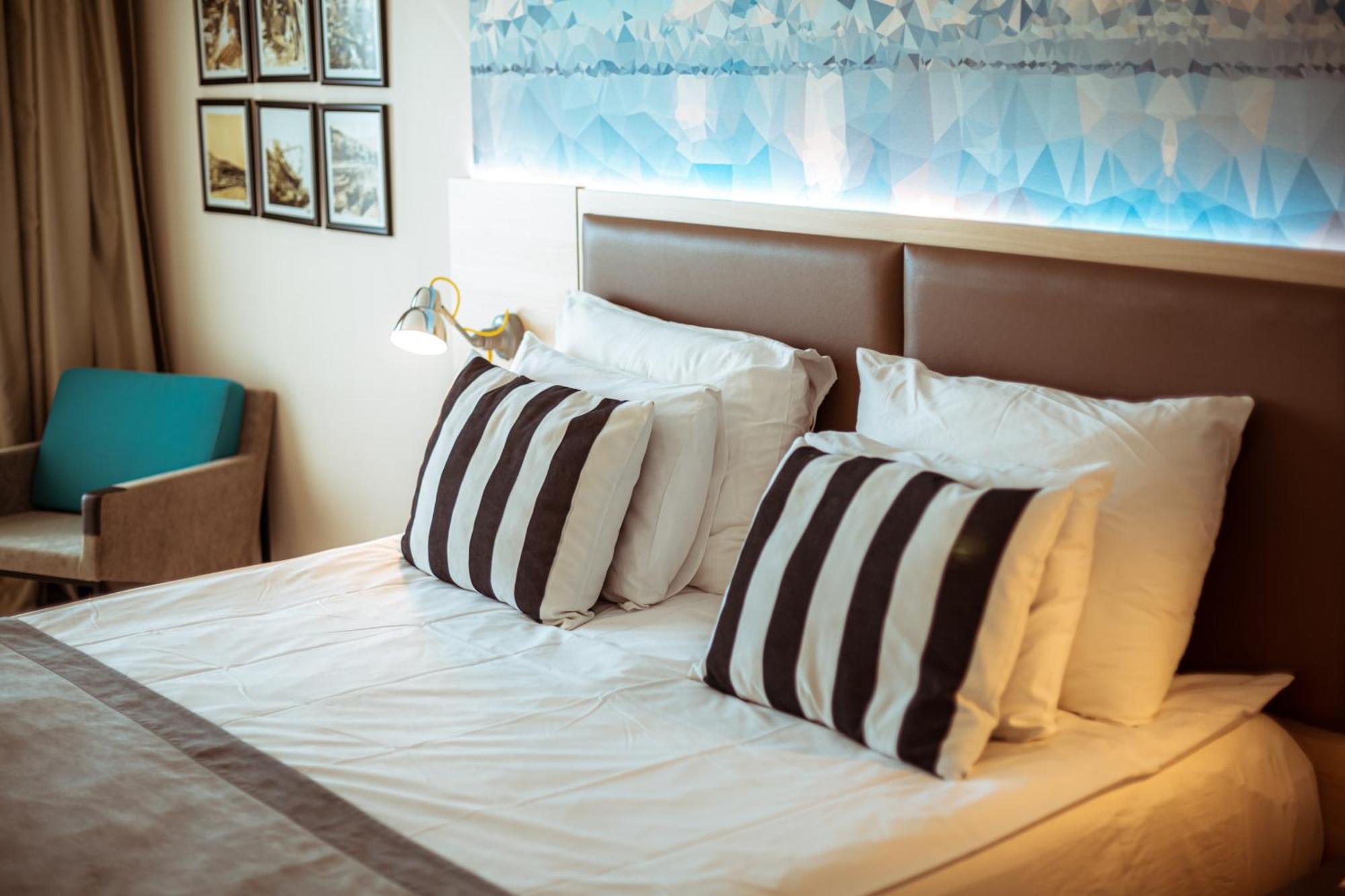 Double or Twin Room Land View,697806516:JPEG