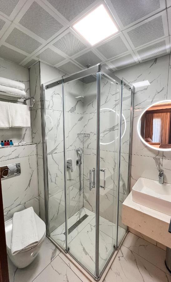 Double Room,1473016465:JPEG