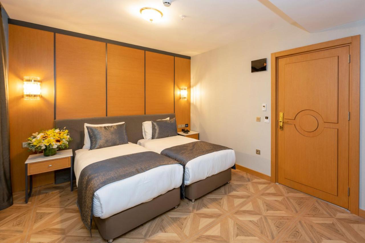 Deluxe Double or Twin Room Balcony