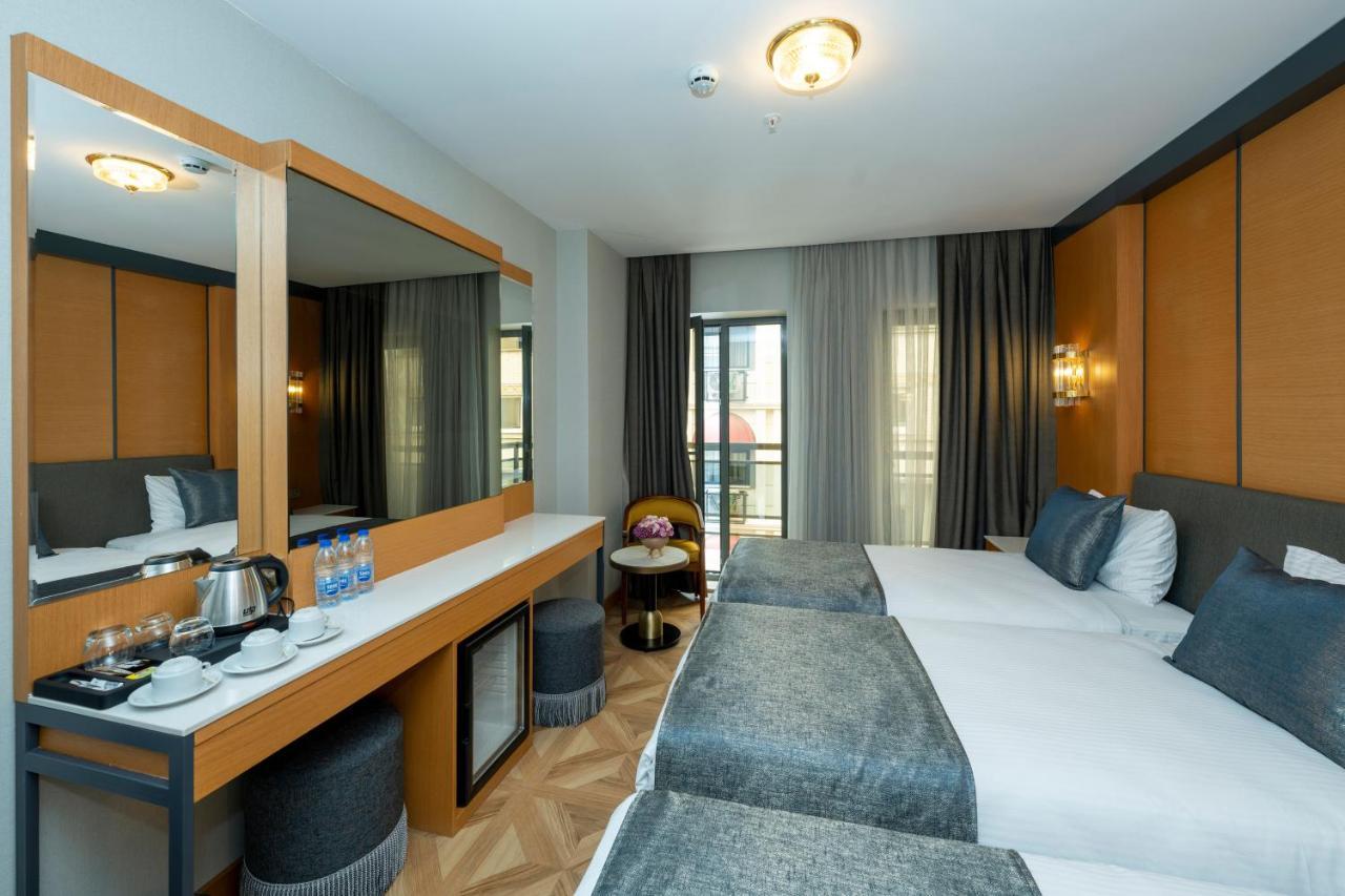 Triple Room Balcony