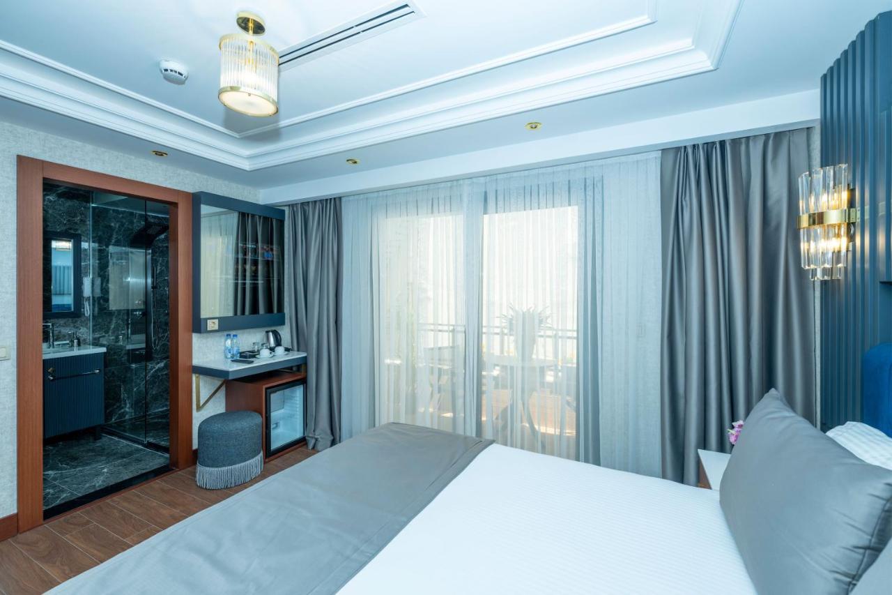 Superior Double or Twin Room Terrace