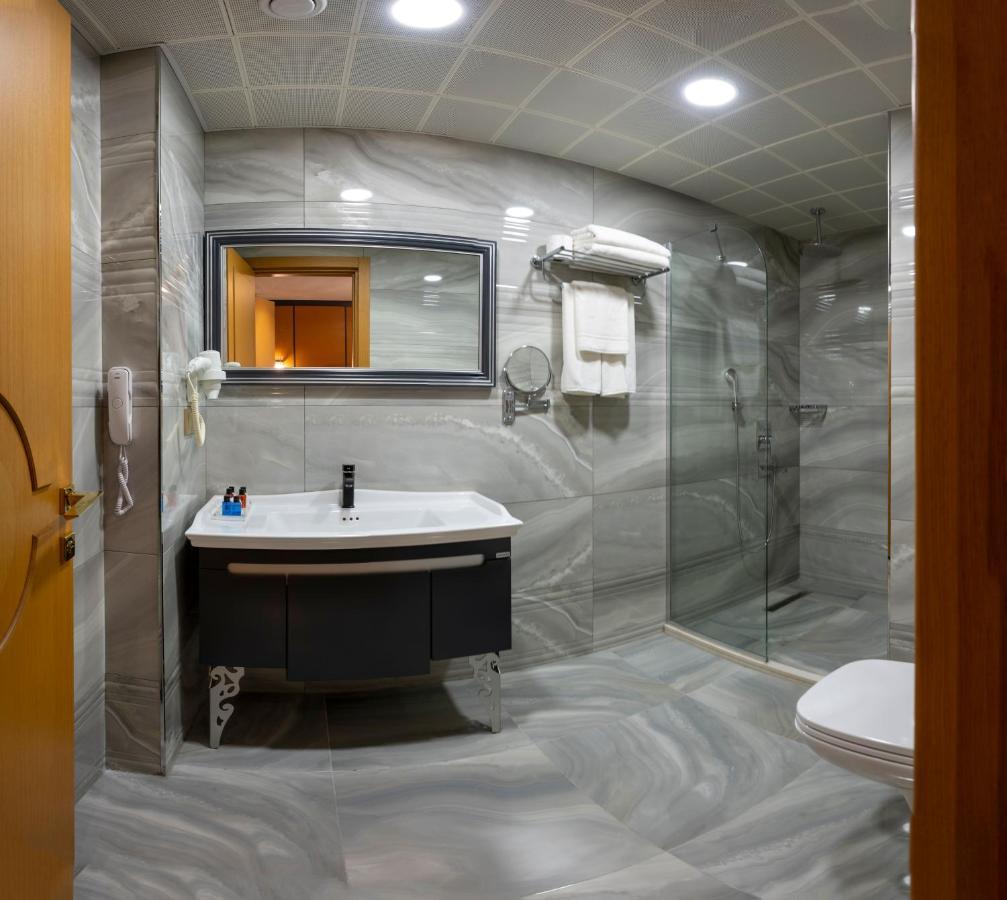 Deluxe Double or Twin Room Balcony