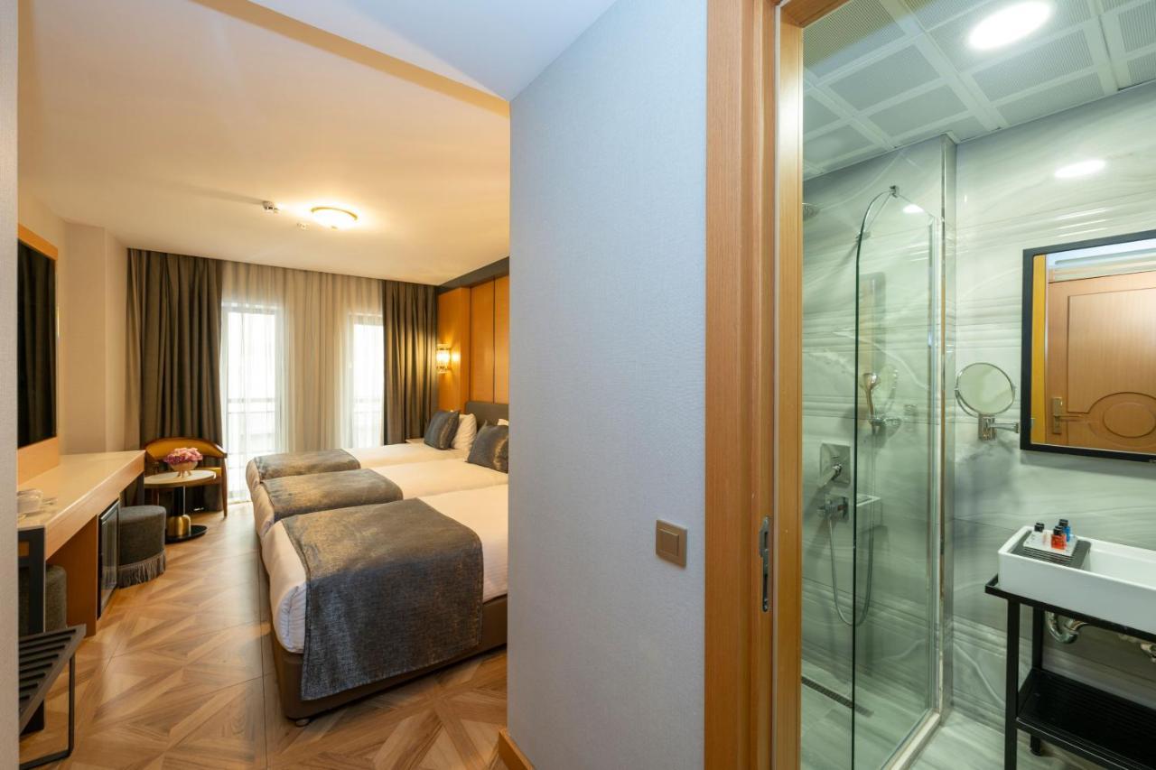 Triple Room Balcony