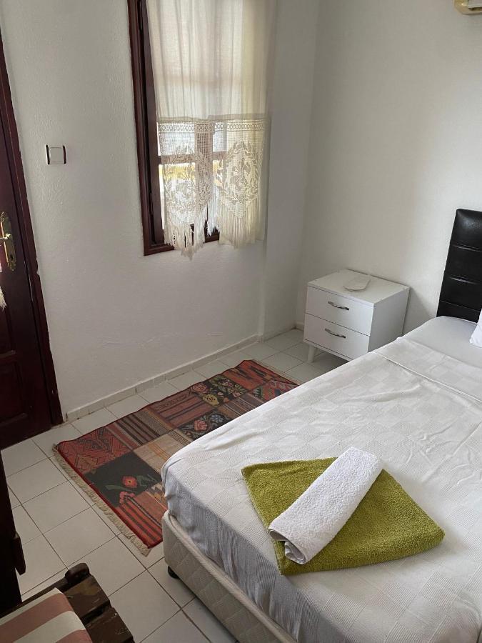 Budget Single Room,1498662712:JPEG