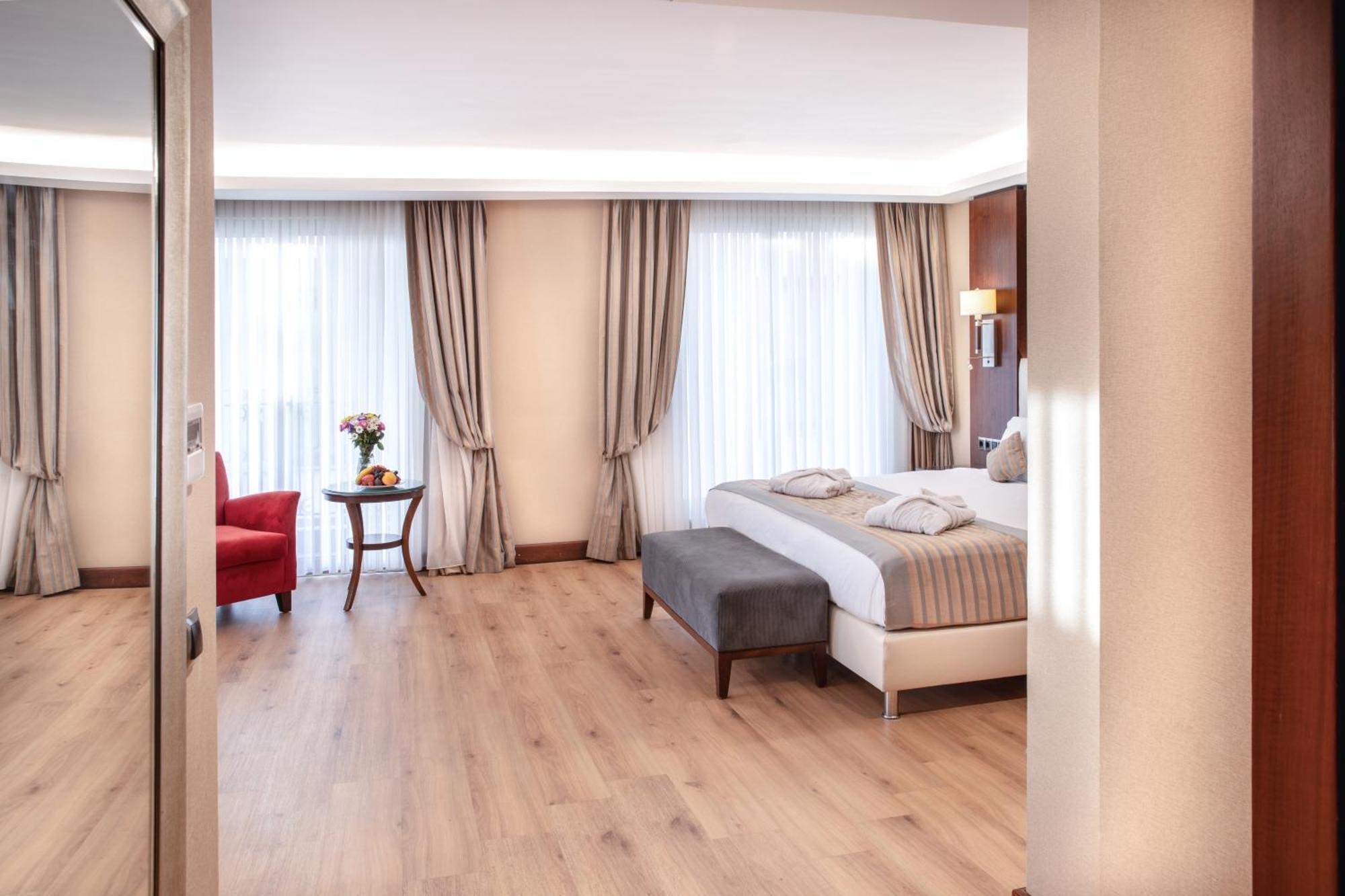 Quarto Deluxe com 2 Camas de Solteiro