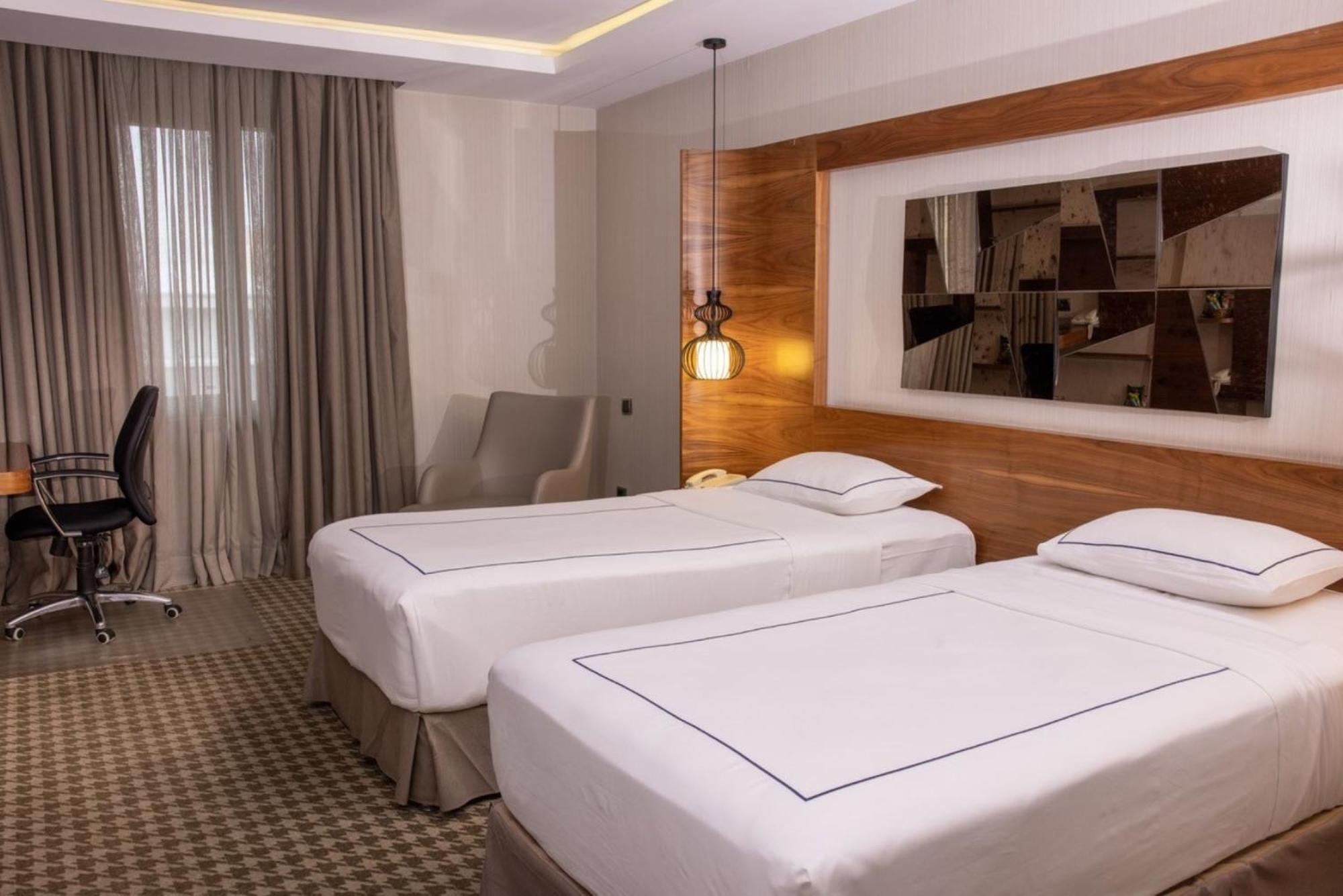 Deluxe Single Room