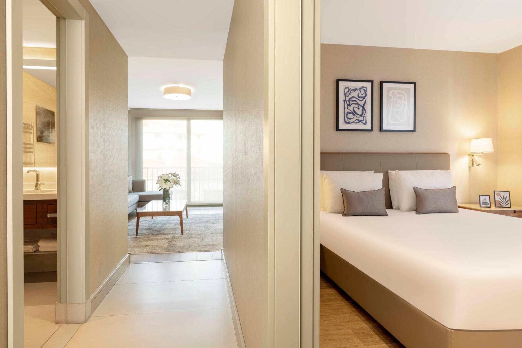 Standard Suite