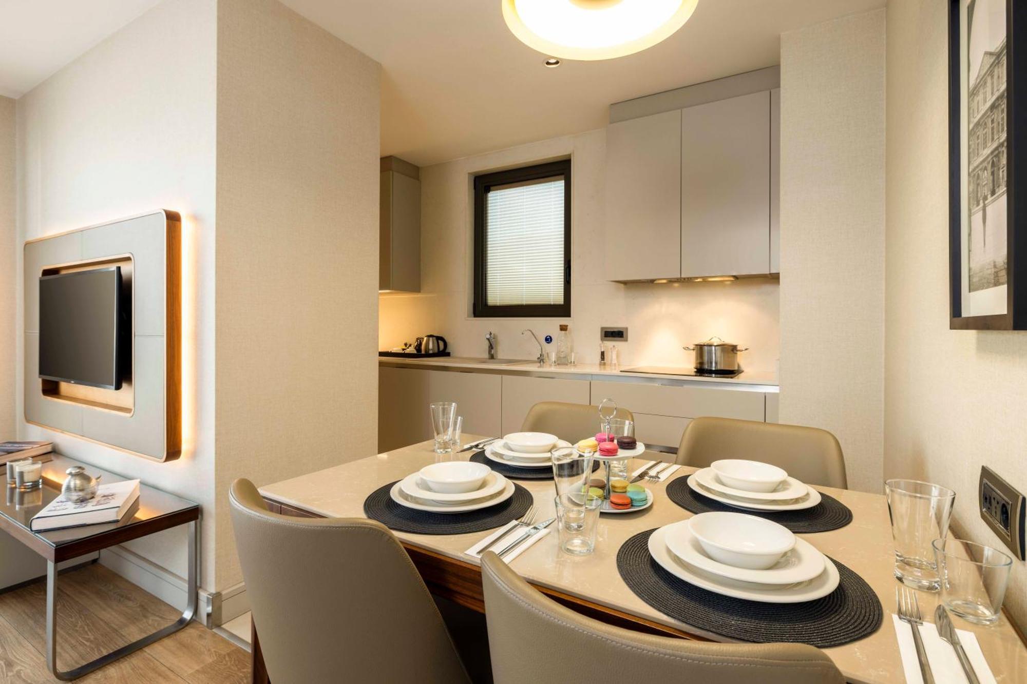 Standard Suite