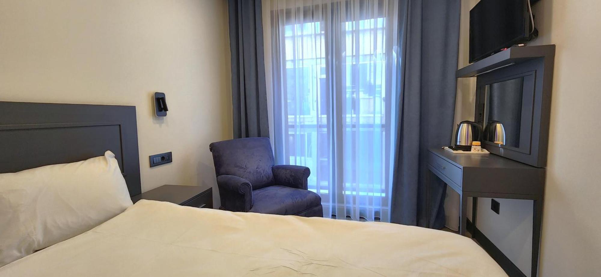 Deluxe Single Room
