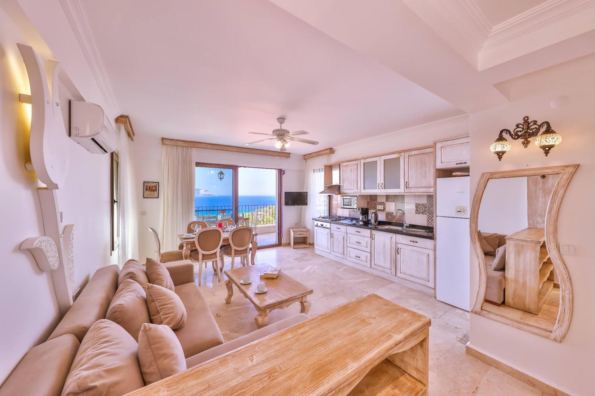 Suite with Sea View
