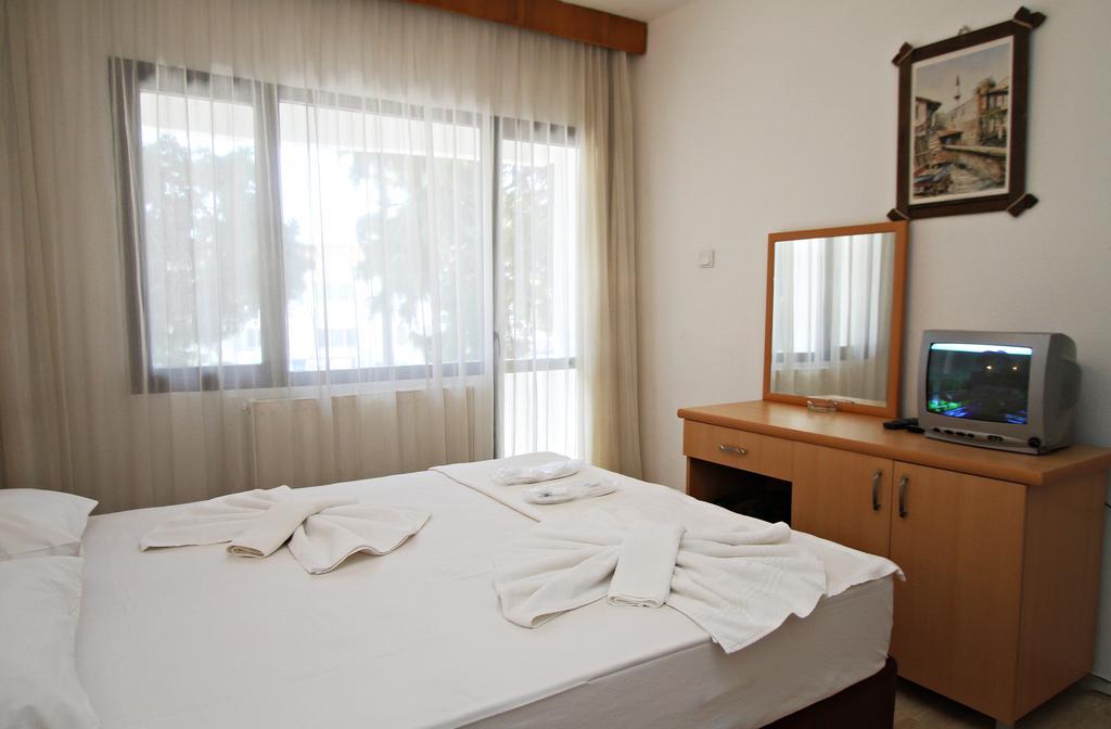 Twin Room with Balcony