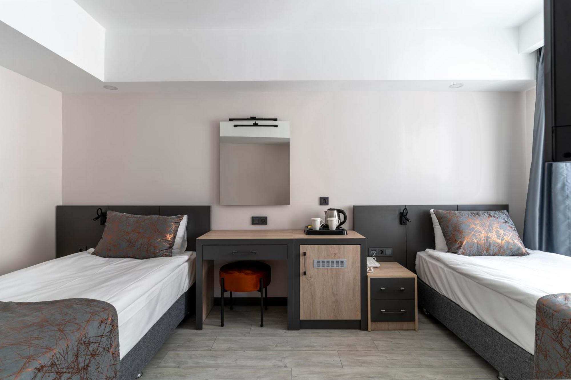 Deluxe Twin Room,1515547621:JPEG