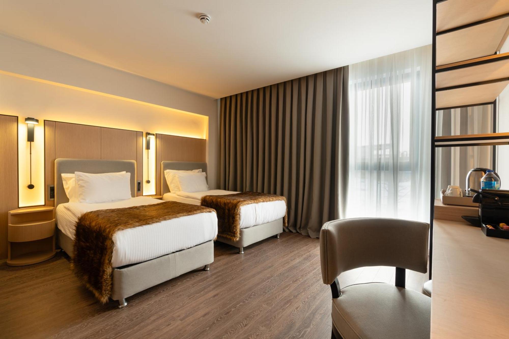 Junior Süit