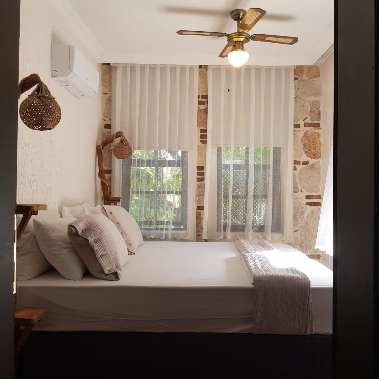 Double or Twin Room with Private Bathroom