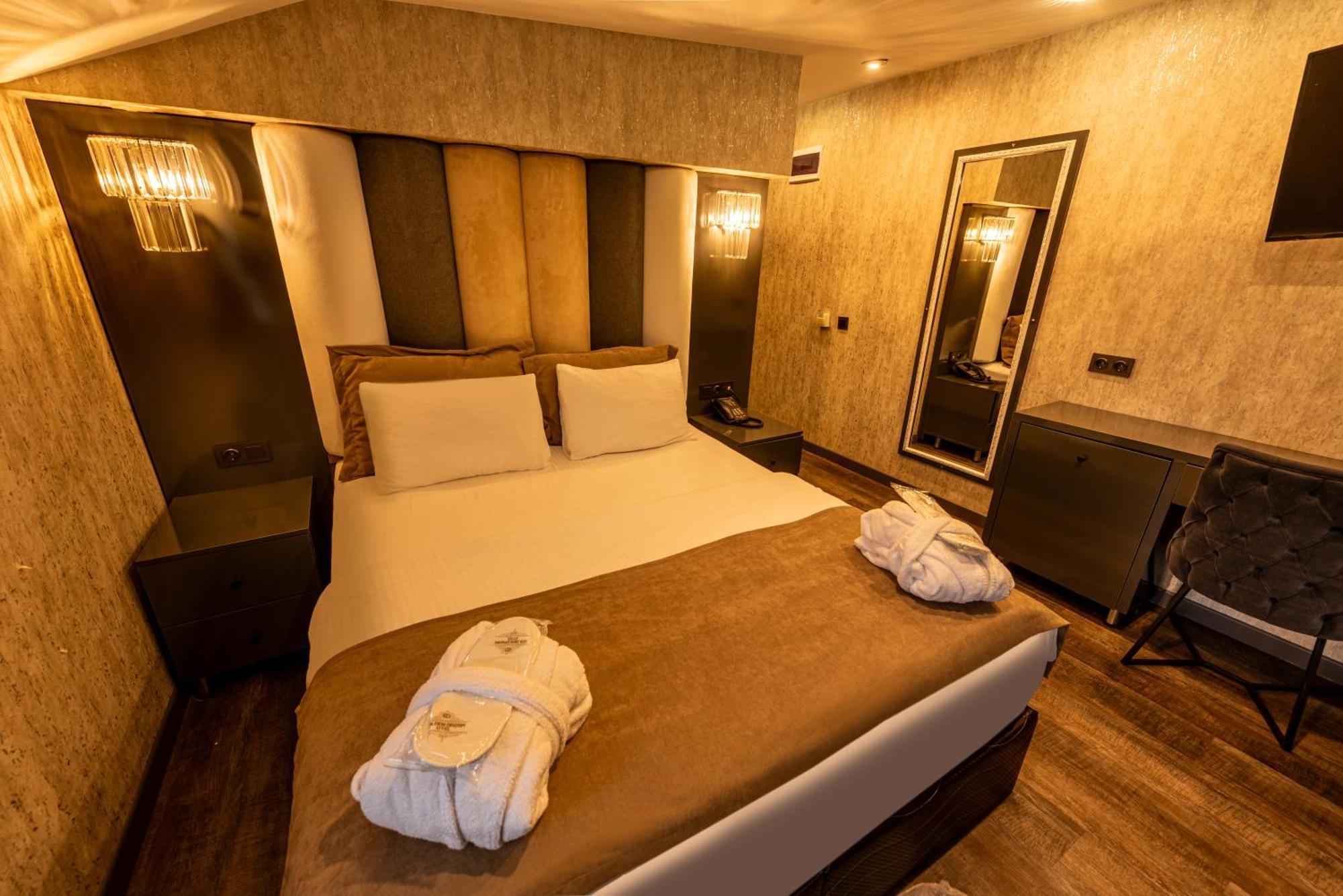 Deluxe King Room,1525870996:JPEG