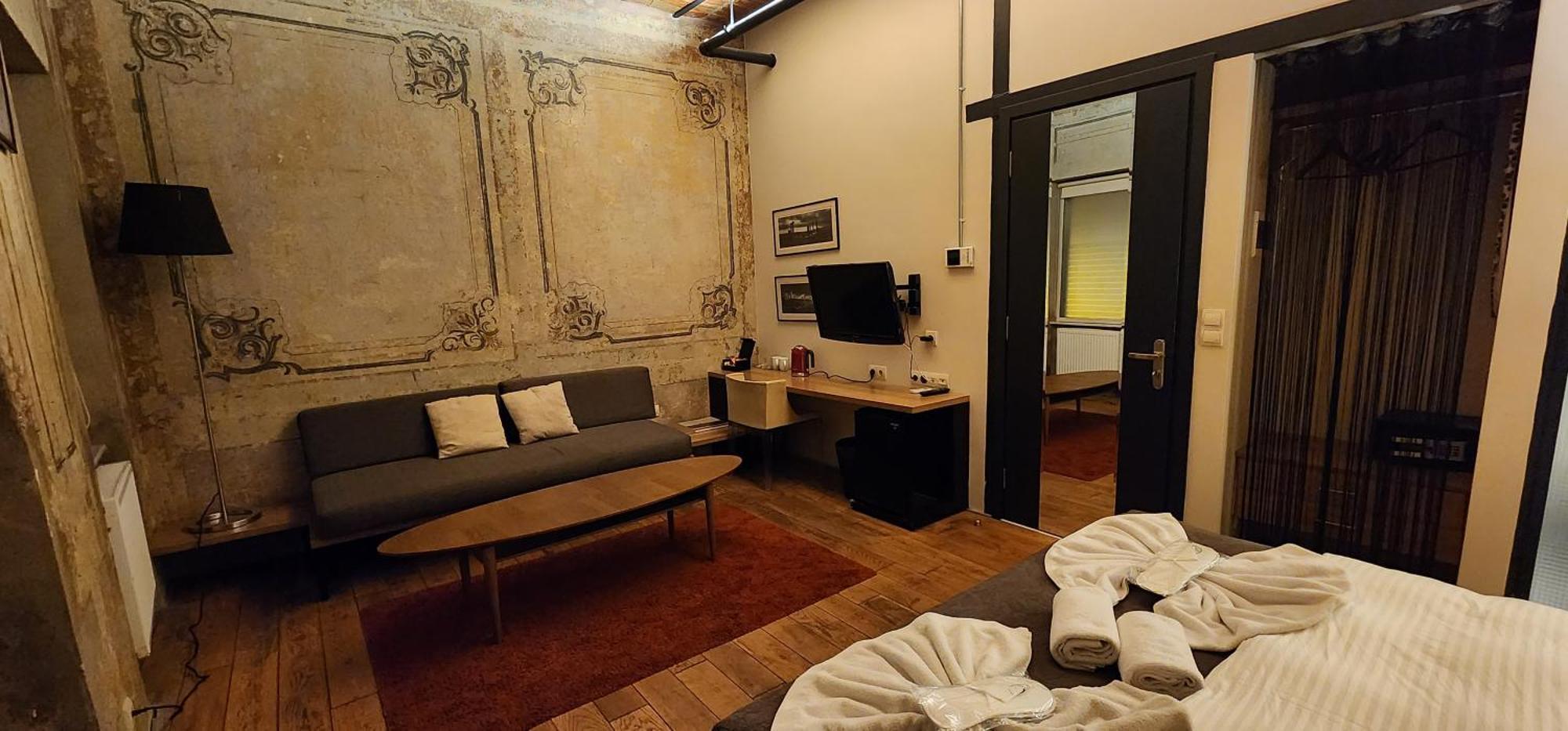 Queen Room