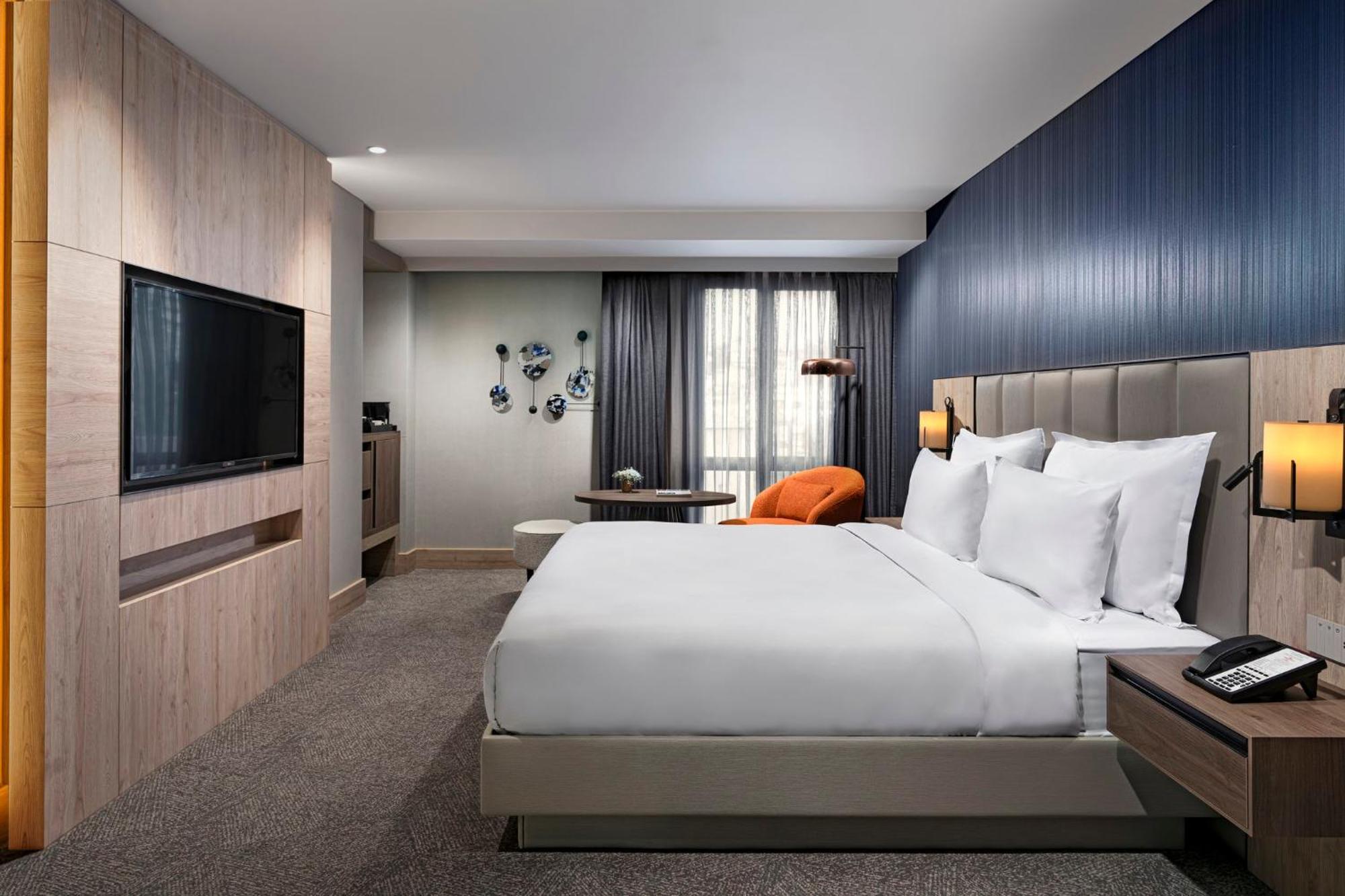 Premium King Room Sofa Bed