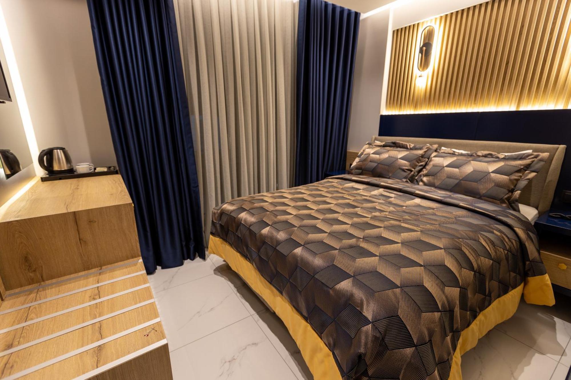 Double Room Balcony,1537281709:JPEG