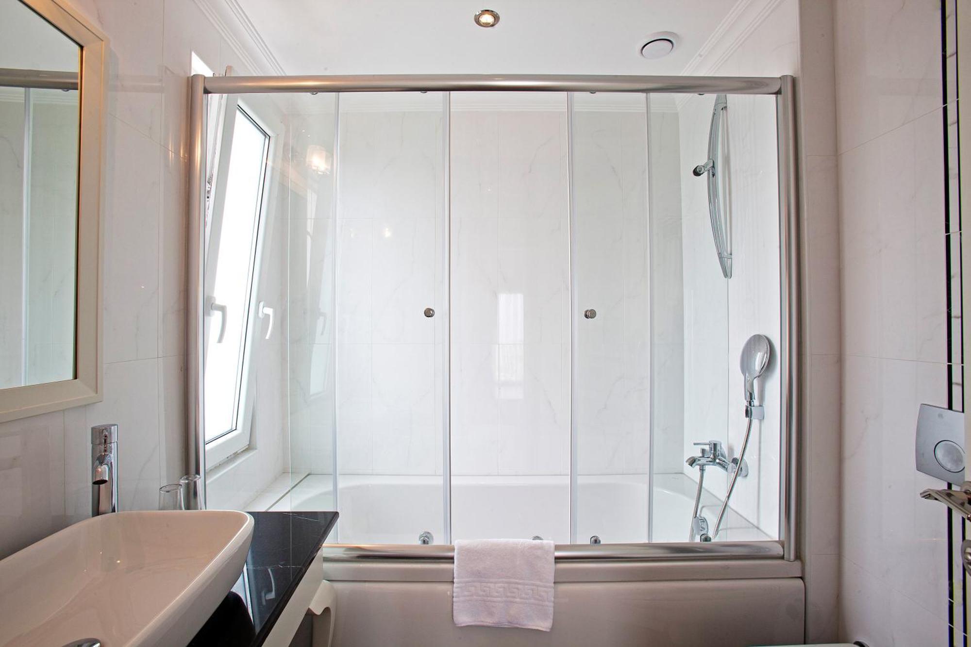 Standard Double Room Ground Floor