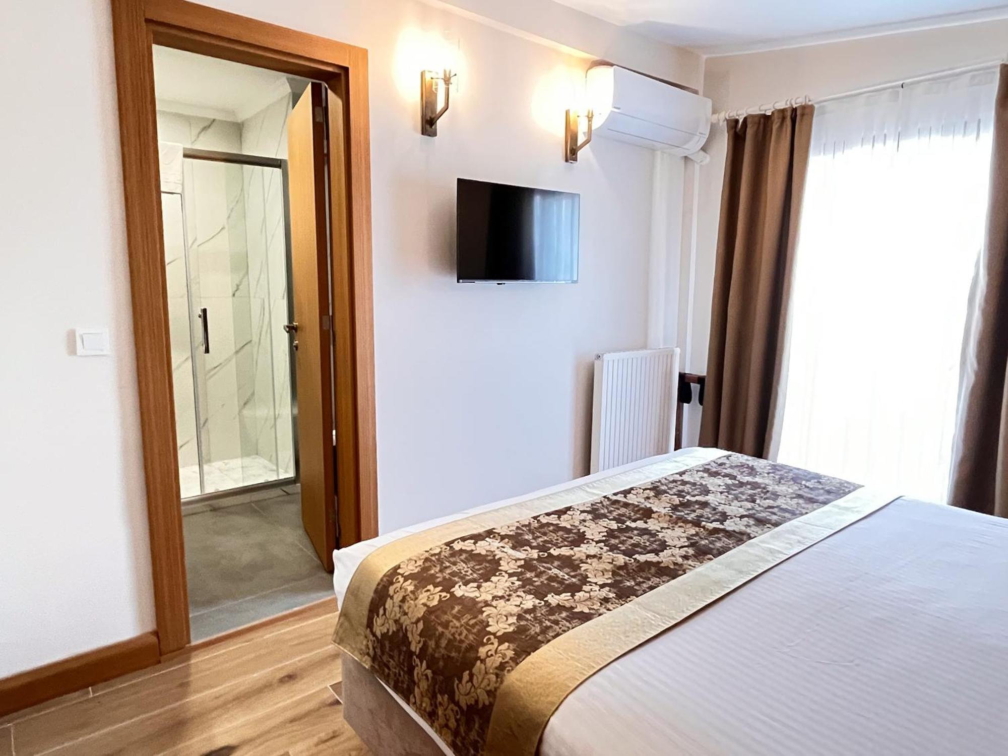 Superior Double Room Balcony Sea View