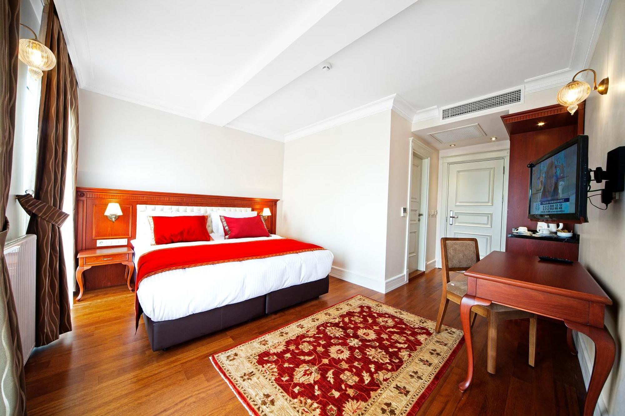 Superior Double or Twin Room Sea View