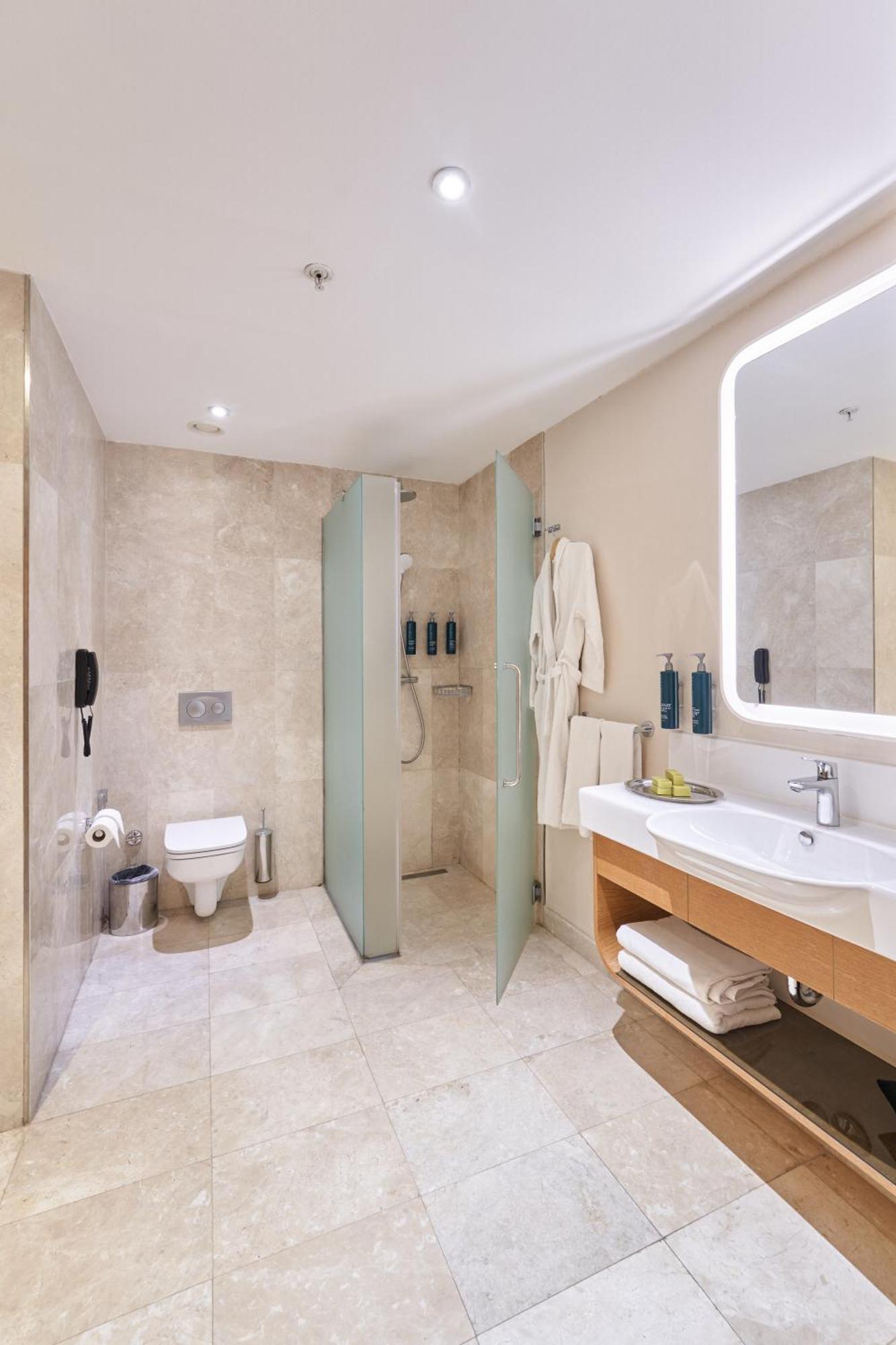 Quarto com 2 Camas de Solteiro
