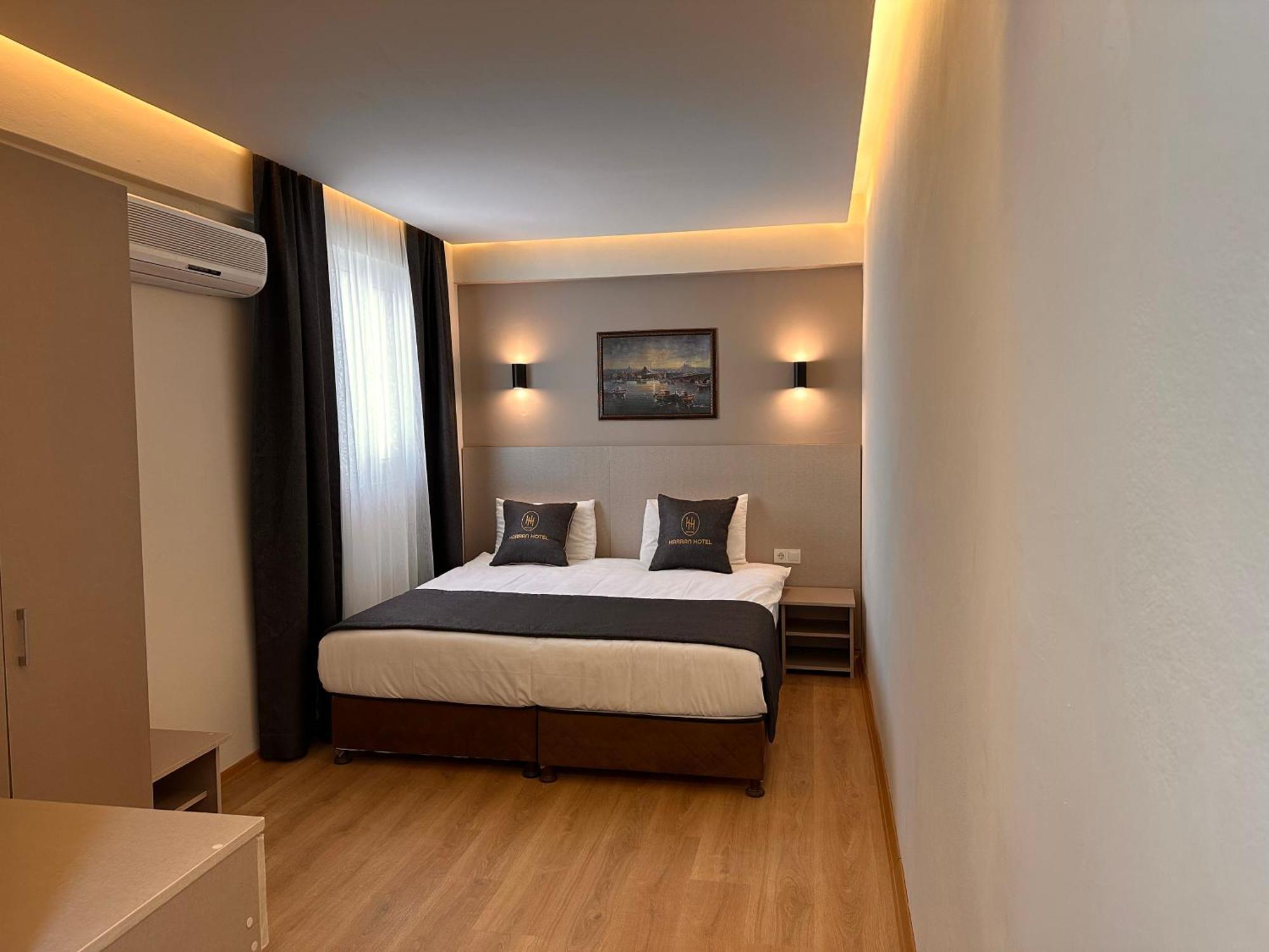 Quarto Duplo