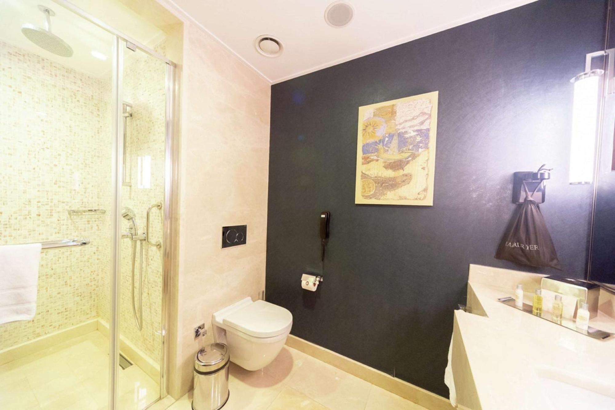 Quarto Família com 2 Camas de Solteiro