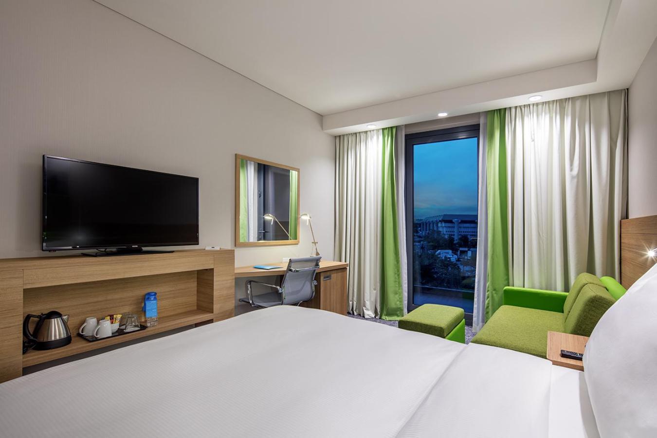 Queen Room with Sofa Bed,1549422586:JPEG