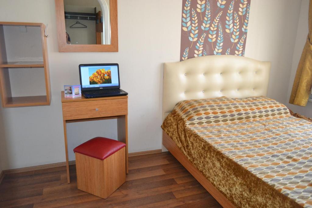 Double Room,48345163:JPEG