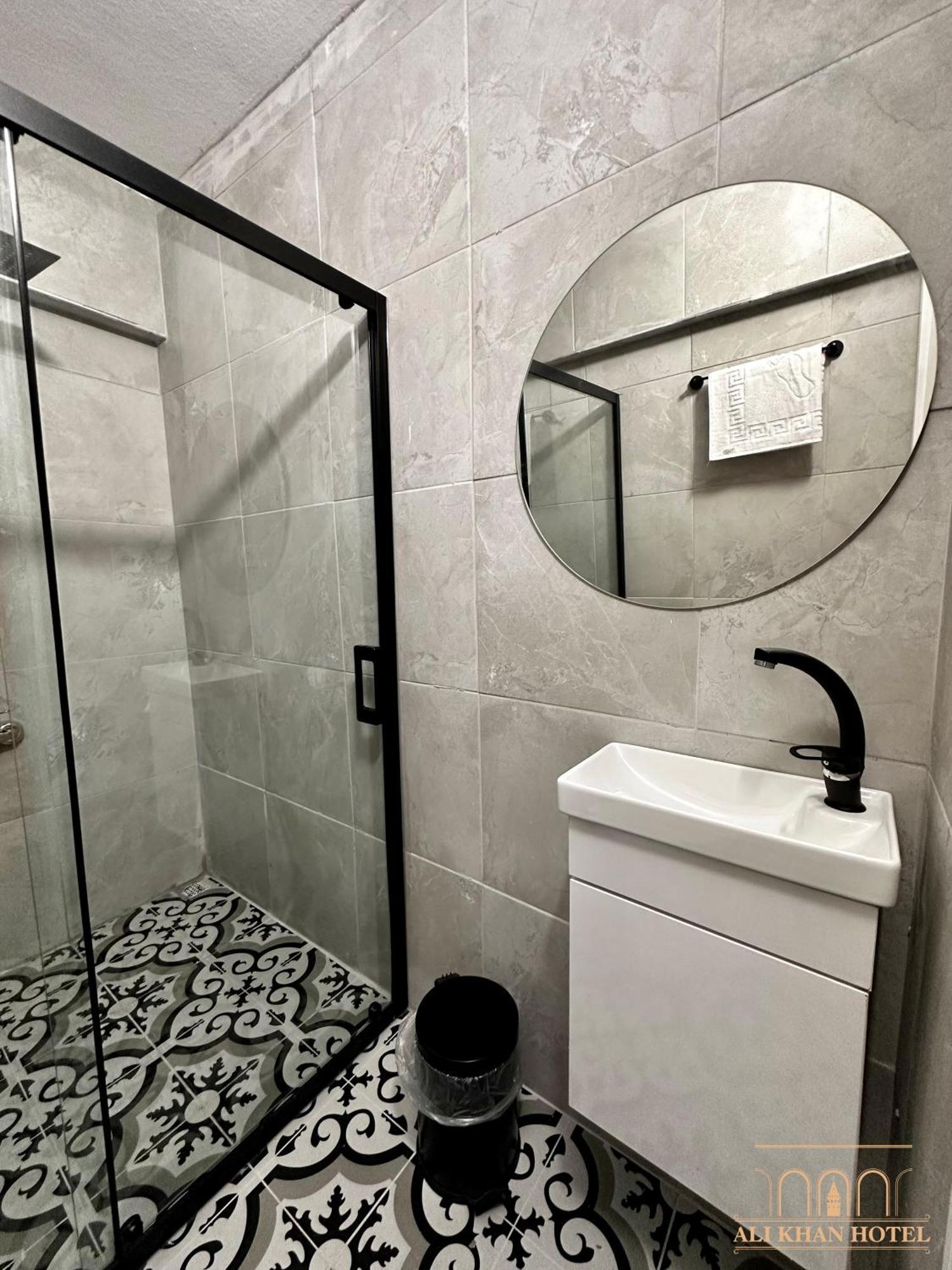 Suite with City View,1567578551:JPEG