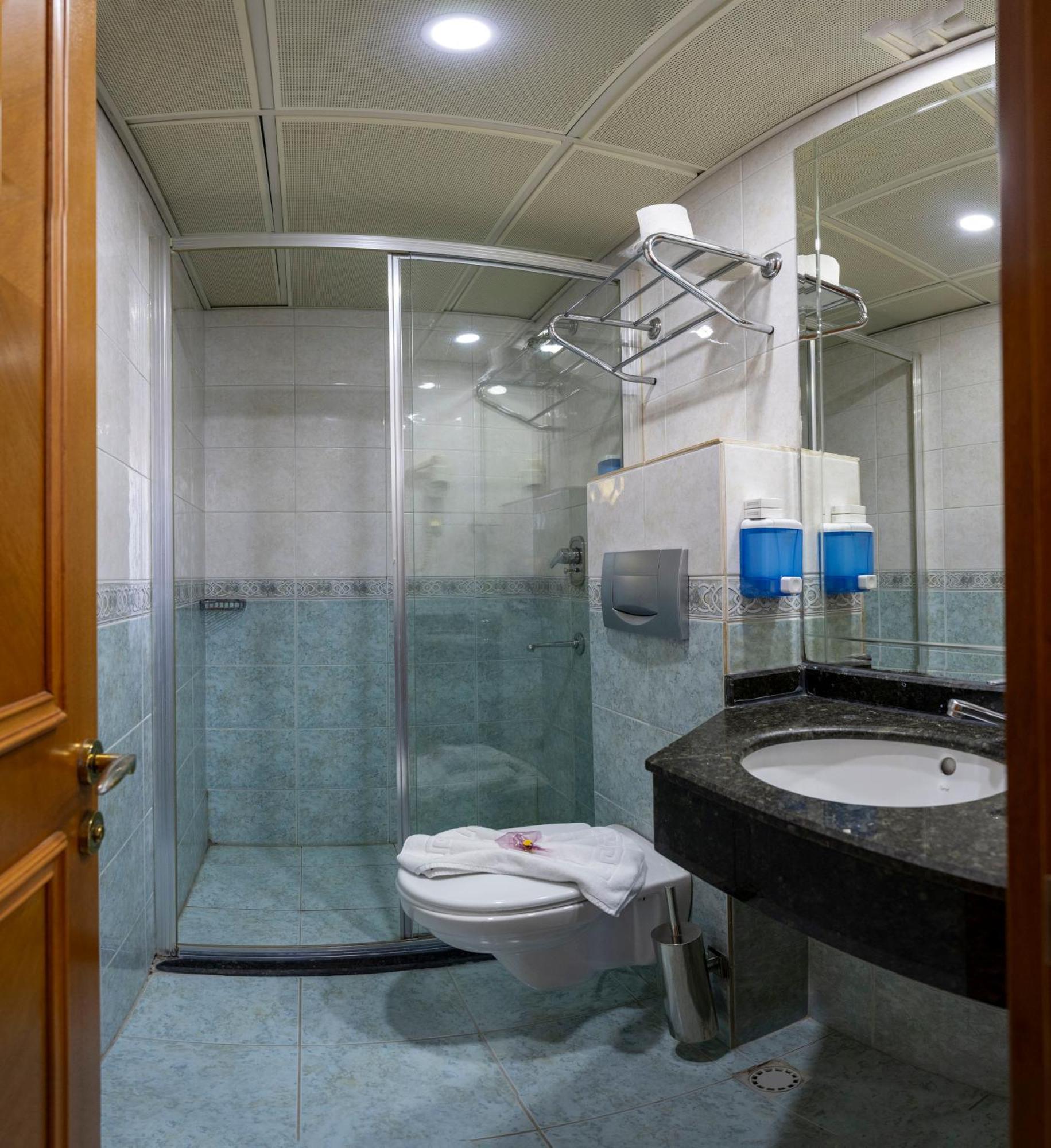 Quarto Quádruplo com Varanda